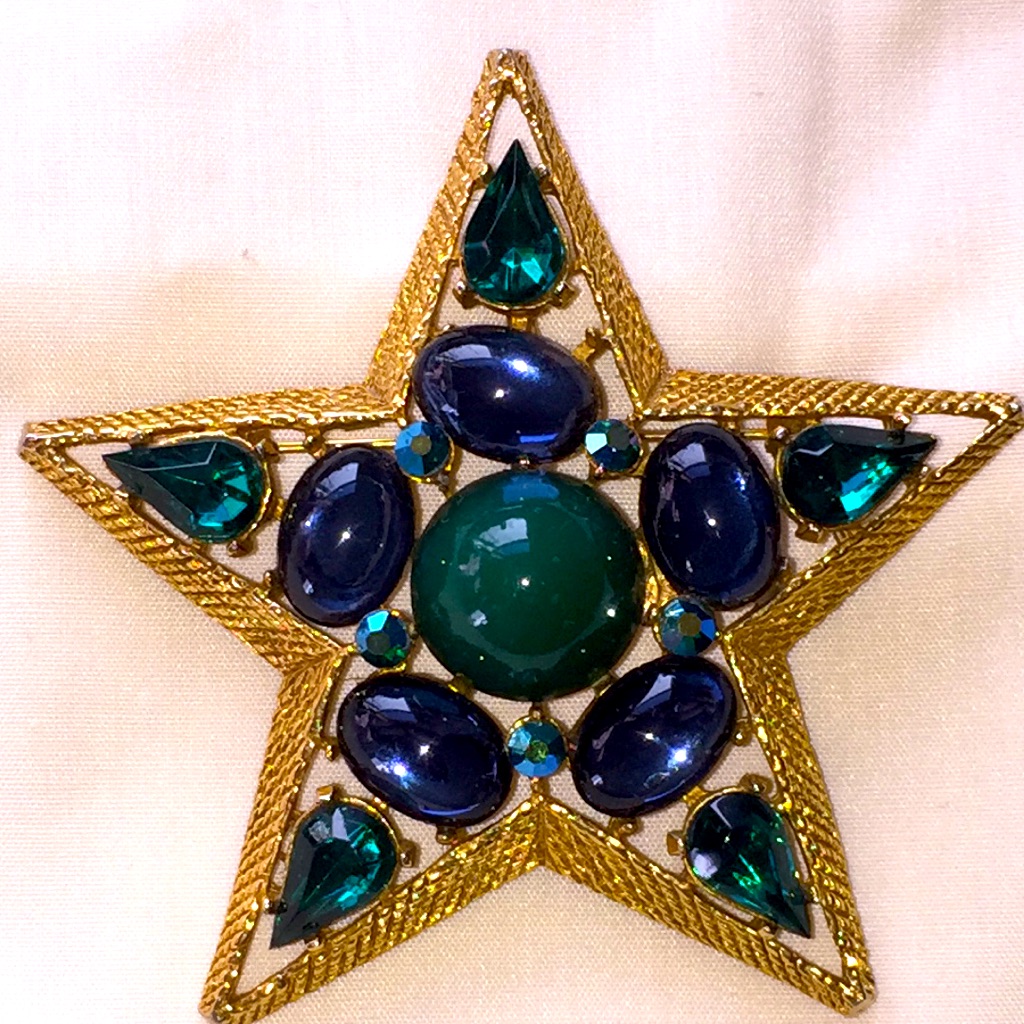 Capri Rare Find Brooch/Pendant Combo